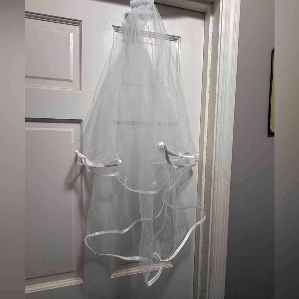 White Tulle Hair Comb Veil